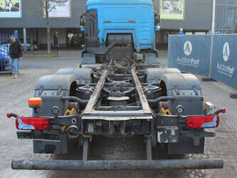 man-tgs-26-320-1408177-45056361