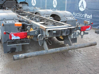 man-tgs-26-320-1408177-45056375