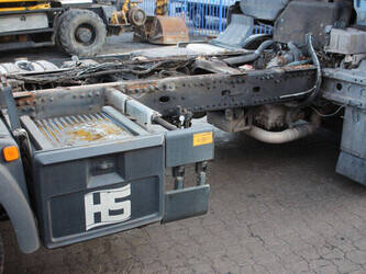 man-tgs-26-320-1408177-45056379