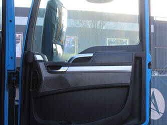 man-tgs-26-320-1408177-45056385