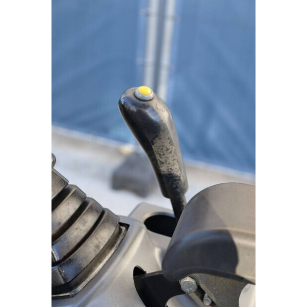 YANMAR SV15VT-45057338