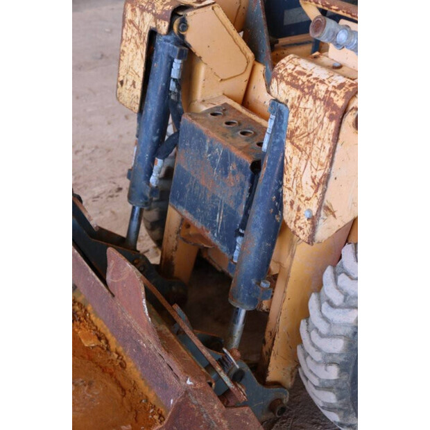 2011 موستانج SL2012-45057536