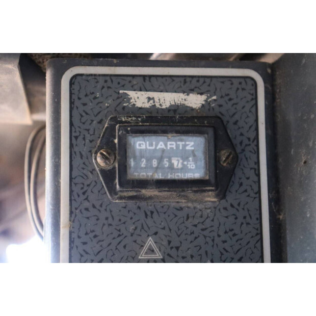 2011 موستانج SL2012-45057549