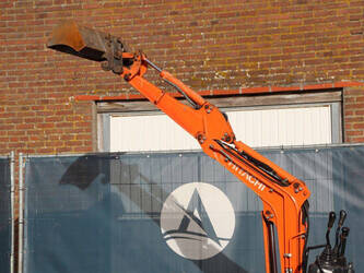 2017-hitachi-zx10u-2-ysr-1408219-45057835