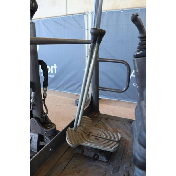 2018 Volvo EC15D-45057982