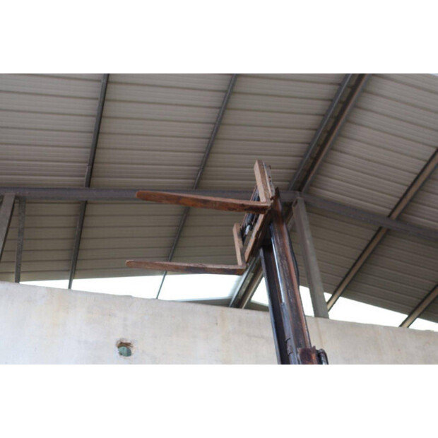 2017 Hyster J2.0XNT LWB-45058088