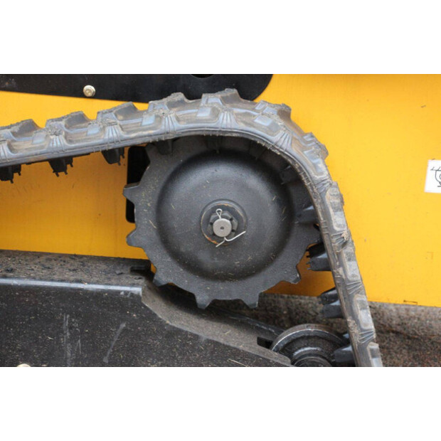 2025 LH T360-45058179