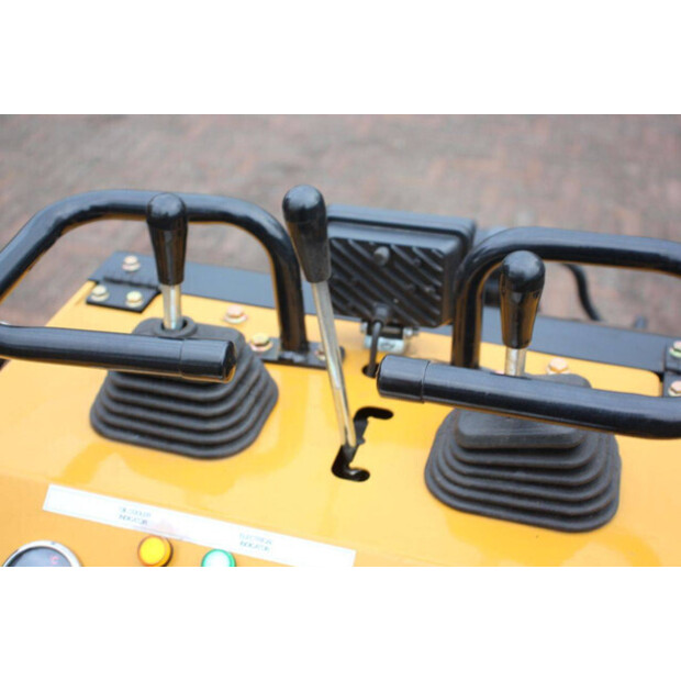 2025 LH T360-45058185