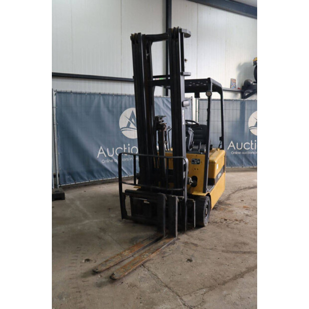 1998 Caterpillar EP16KT-45058420