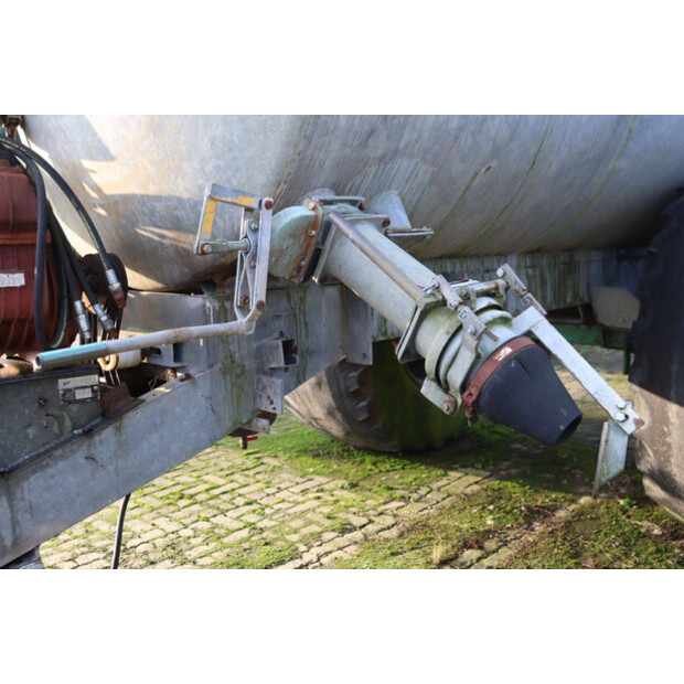 1994 Meyco V6700-45058529