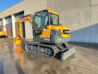 2020-hyundai-r60vs-1408252-45058741