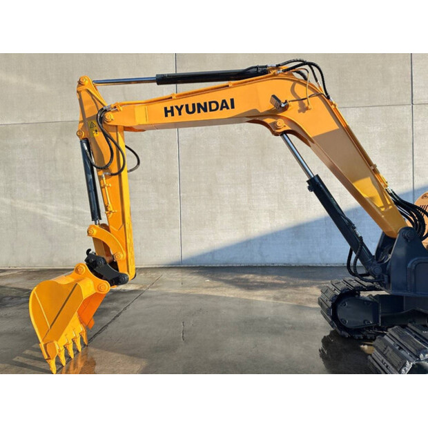 2020 هيونداي R60VS-45058748