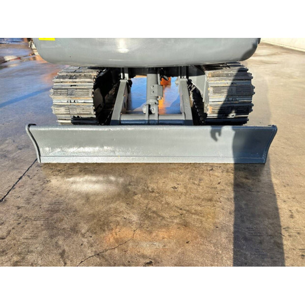 2020 هيونداي R60VS-45058759