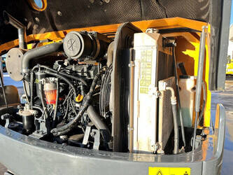 2020-hyundai-r60vs-1408252-45058764