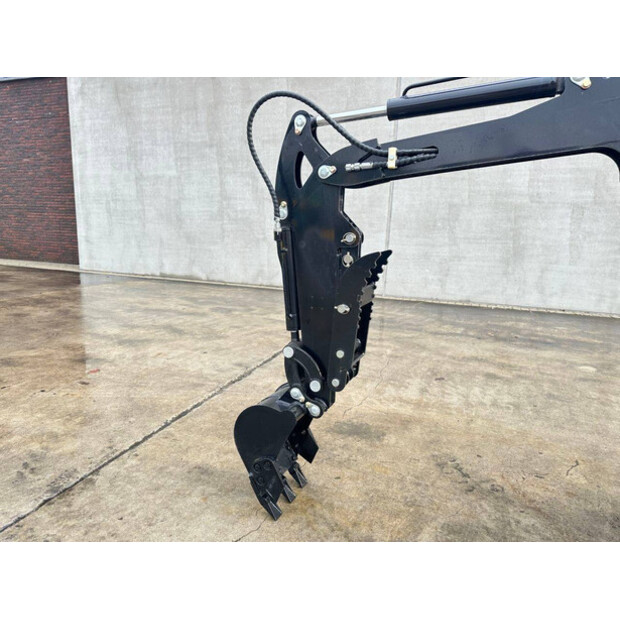 2025 DigMaster DM105-45059043