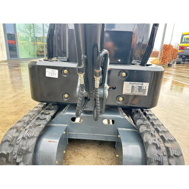 2025 DigMaster DM105-45059047