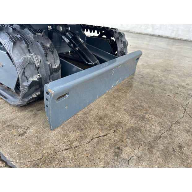 2025 DigMaster DM105-45059056