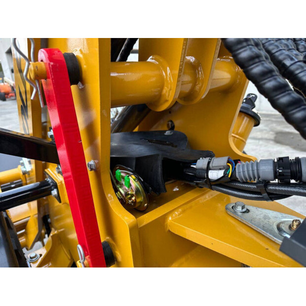 2025 وولف Mini 750-45059125