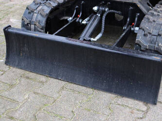 2025-vicsec-13-r-1408271-45059395