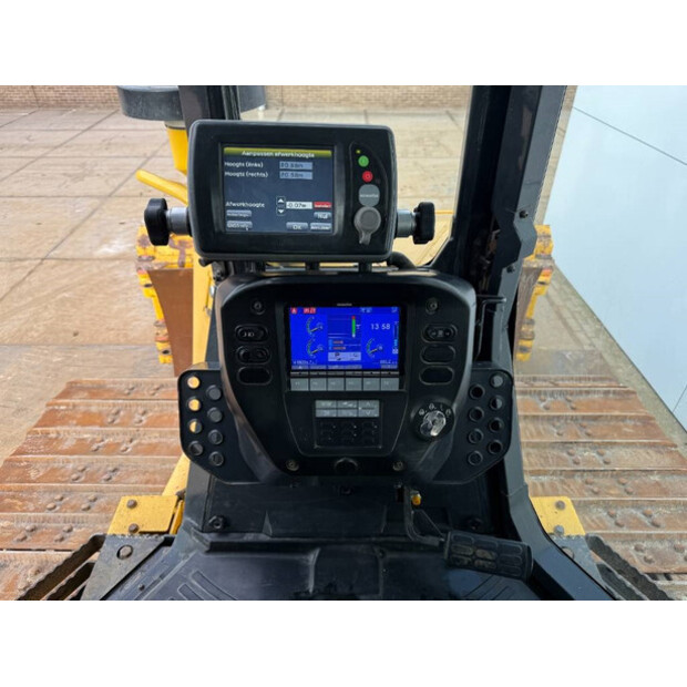 2017 Komatsu D61PXI-24-45059928