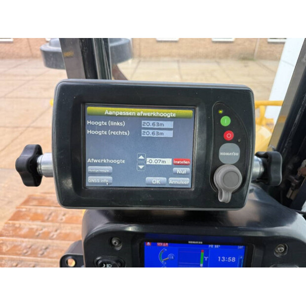 2017 Komatsu D61PXI-24-45059930