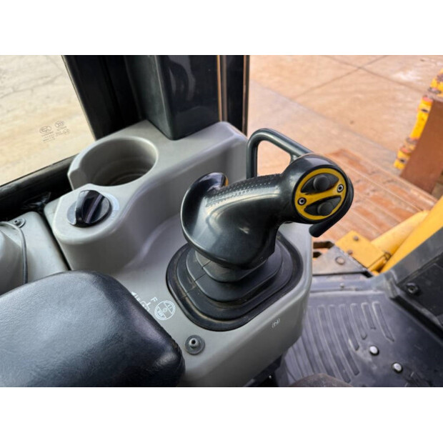 2017 Komatsu D61PXI-24-45059932