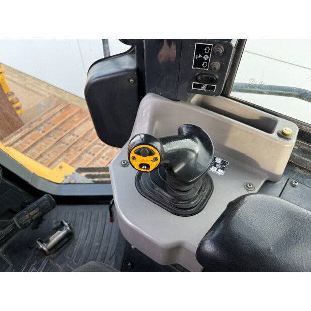 2017 Komatsu D61PXI-24-45059934