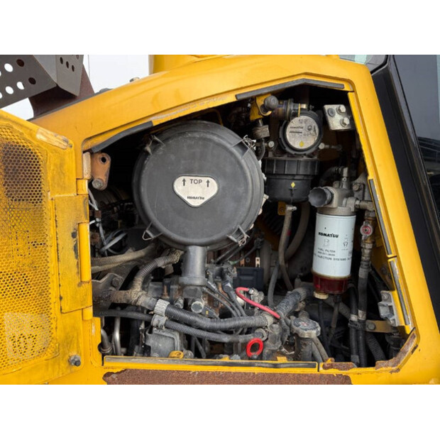 2017 Komatsu D61PXI-24-45059955