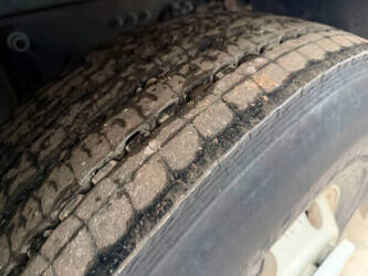 2001-renault-acmar-1408294-45060114