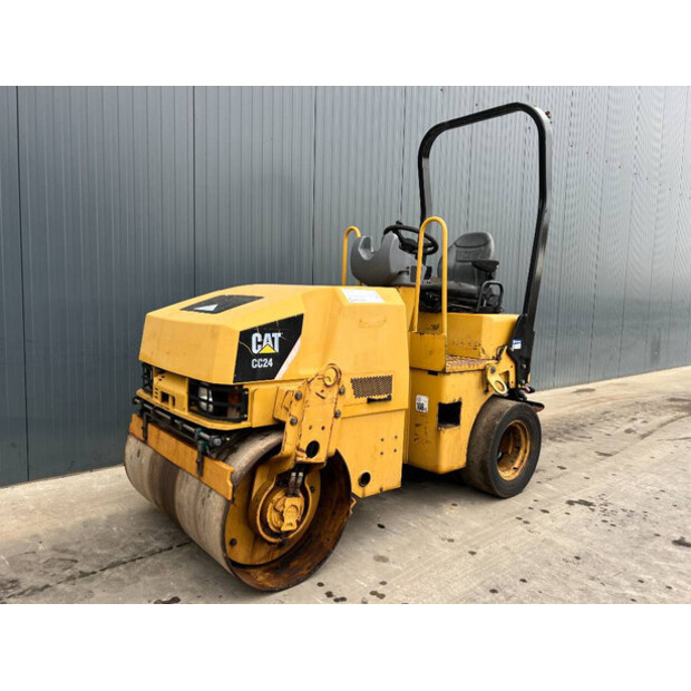 2012 Caterpillar CC24-45060166