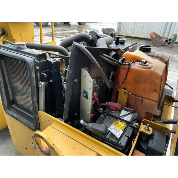 2012 Caterpillar CC24-45060182