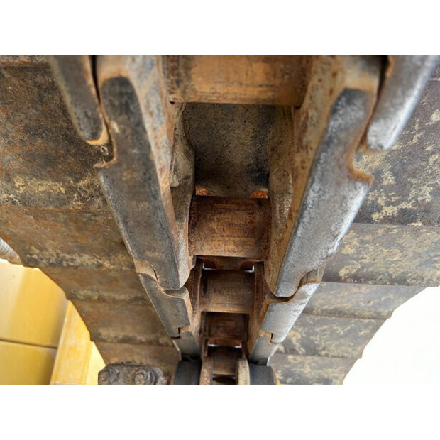 2011 Caterpillar D6N LGP-45060388