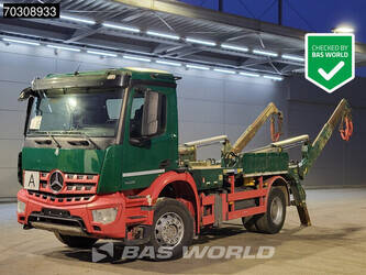 2016-mercedes-benz-arocs-1833-1405130-45060826