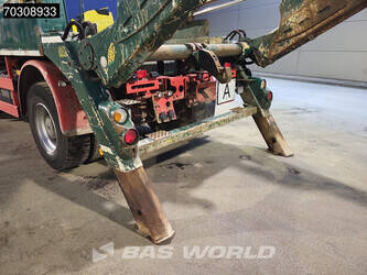 2016-mercedes-benz-arocs-1833-1405130-45060838