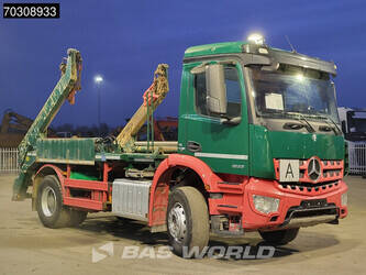 2016-mercedes-benz-arocs-1833-1405130-45060909