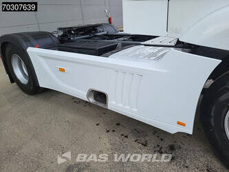 2020-mercedes-benz-actros-1845-1408315-45061079