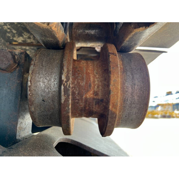 2011 كاتربيلر 329DLN-45061092