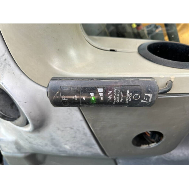 2011 كاتربيلر 329DLN-45061122