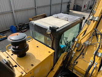 2017-caterpillar-352f-1408321-45061318