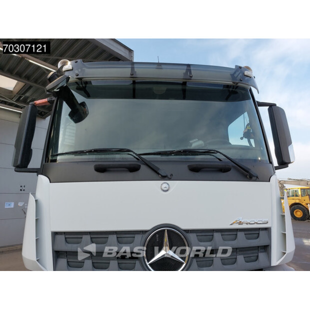 2015 Mercedes-Benz Arocs 1845-45061359