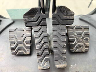 2017-caterpillar-352f-xe-1408324-45061477