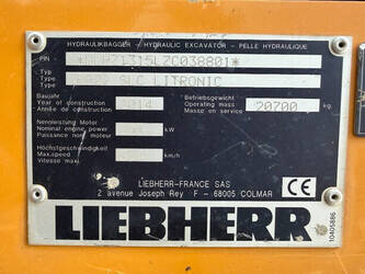 2014-liebherr-r922-1408330-45061716
