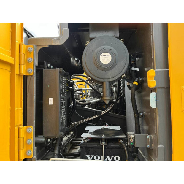 2025 Volvo EC210-45061821