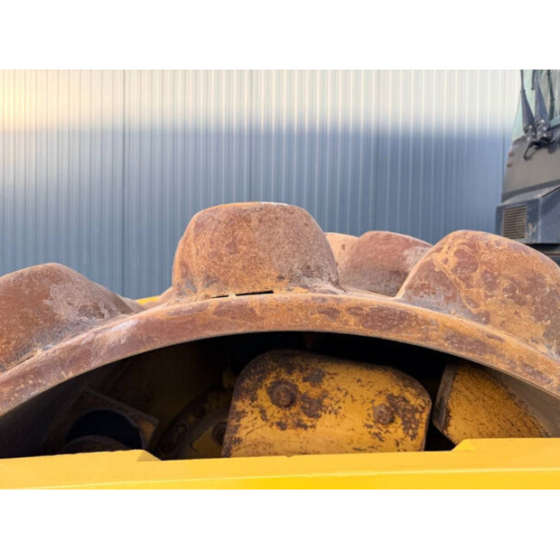 2011 Caterpillar CP76-45063337