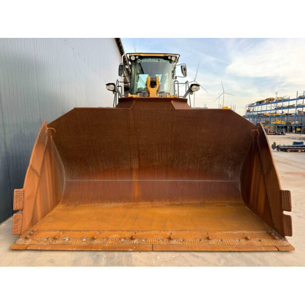 2017 Caterpillar 972M-45063874