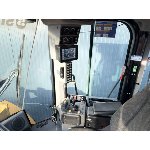 2017 Caterpillar 972M-45063896