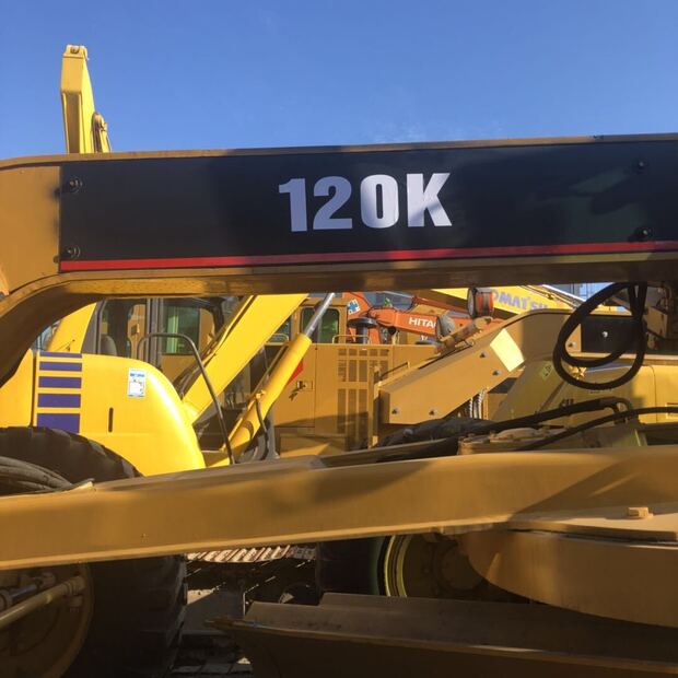 2022 Caterpillar 120K-45063913