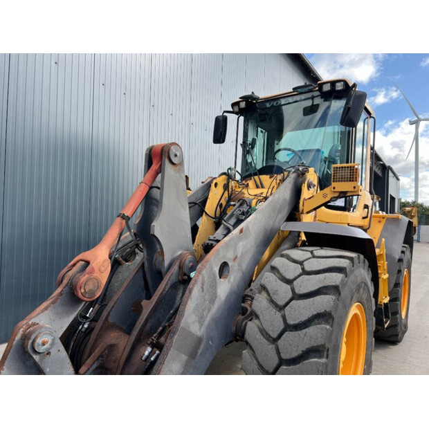 2011 Volvo L90F-45063965