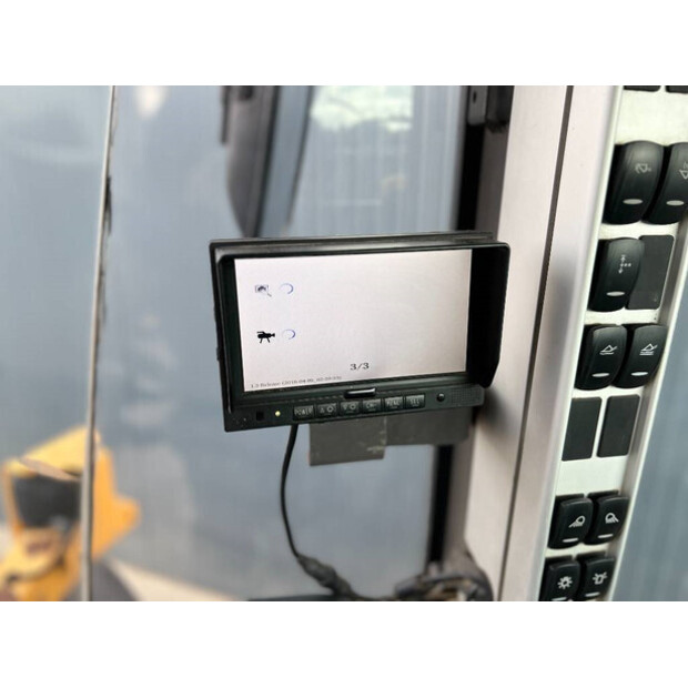 2011 Volvo L90F-45063978