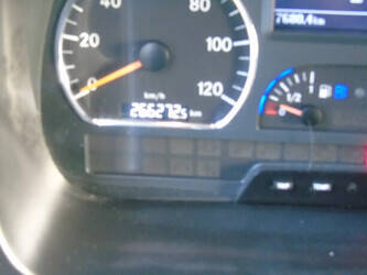 2014-mercedes-benz-axor-1829-1408024-45064180